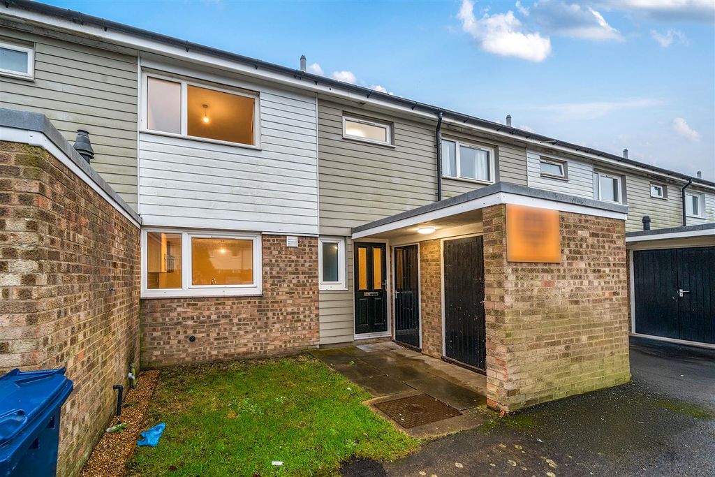 Property photo 1 of 15 67A9962729681-1242171 (1).Jpg