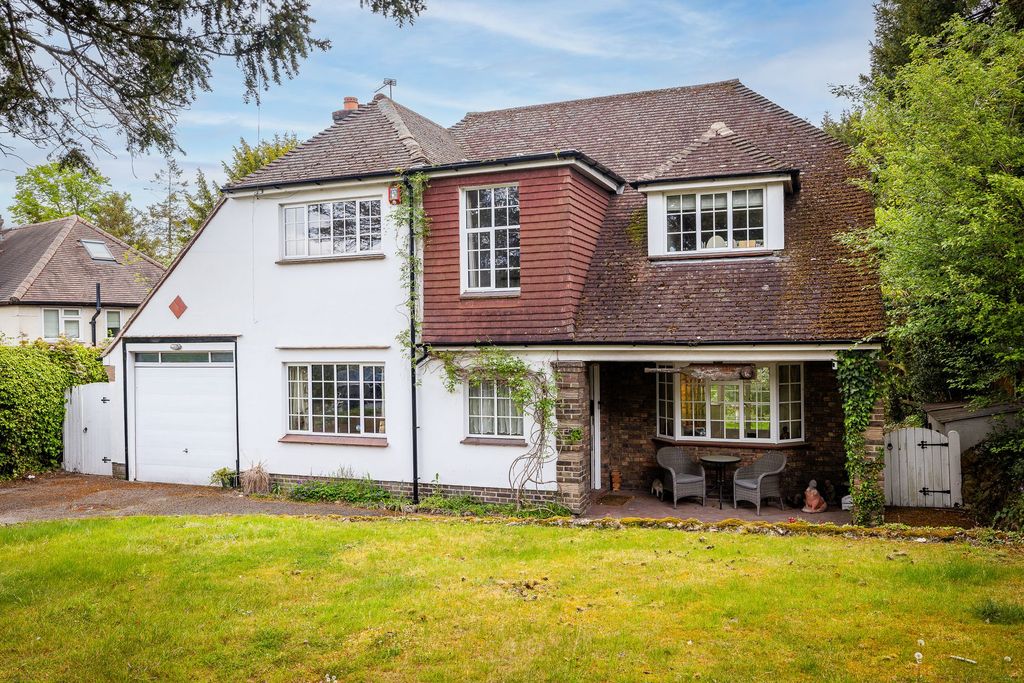 Property photo 1 of 16