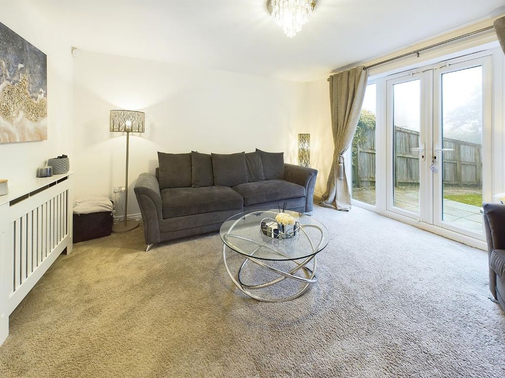 Property photo 3 of 20 Cam01268G0-Pr0236-Still014.Jpg