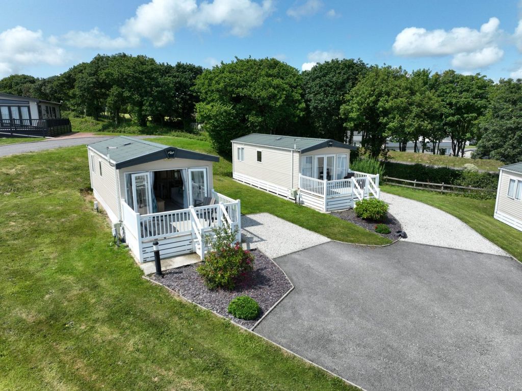 Property photo 1 of 12 1