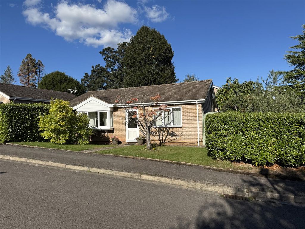 Property photo 1 of 18