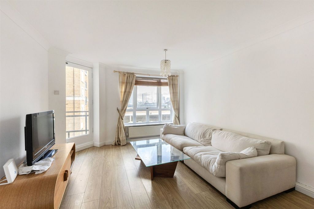 Property photo 1 of 20 Picture No. 12