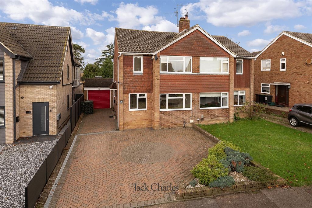 Property photo 1 of 16 36 Framley Rd, Tn10 4Hs 001.Jpg