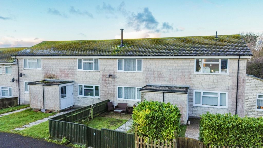 Property photo 1 of 18 Uwnjkon95Uq3Ssqwrh7Jsa.Jpg