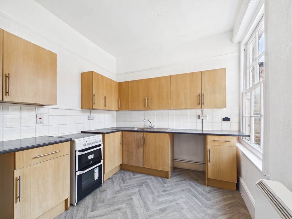 Property photo 3 of 10 Giraffe360-Still004