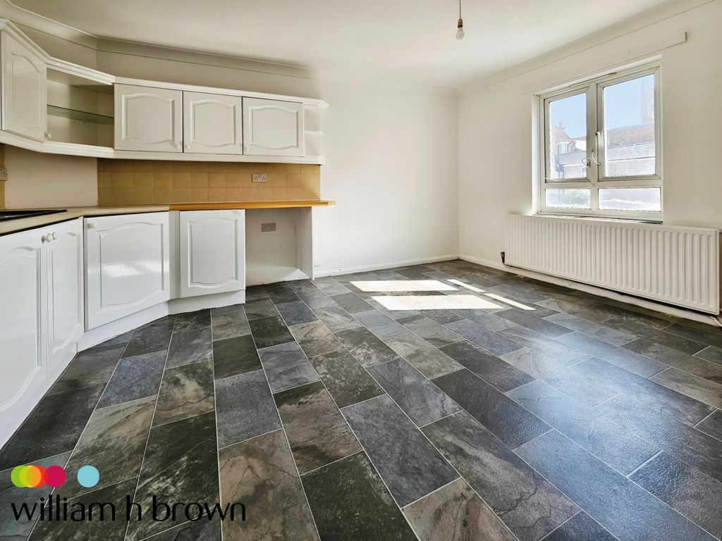 Property photo 3 of 14 Image