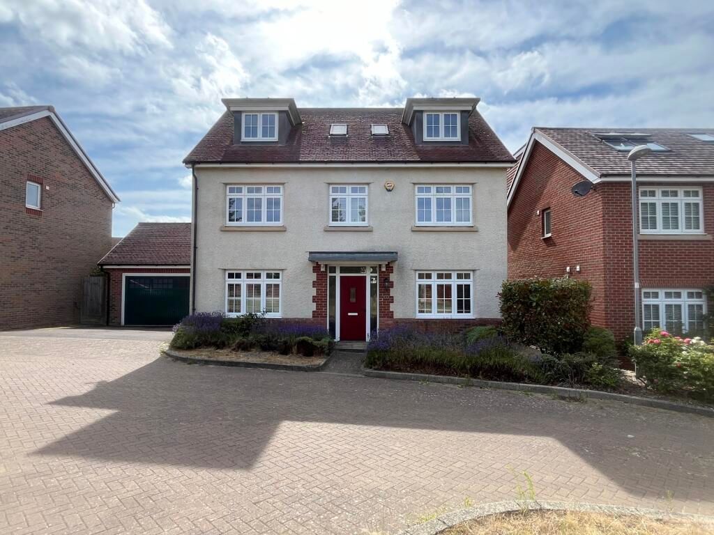 Property photo 1 of 11