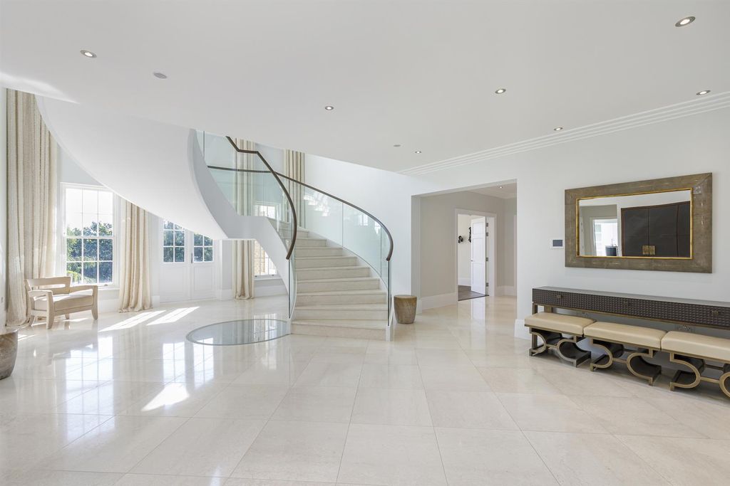 Property photo 2 of 63 Hollowlanehouse_Web_12.Jpg