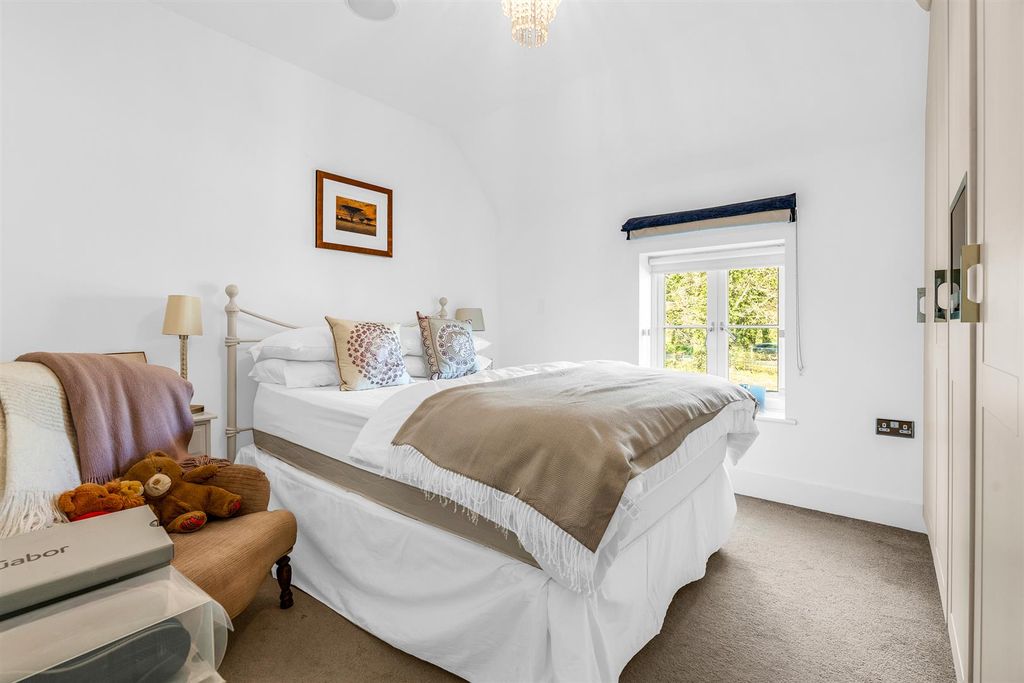 Additional image 14 of 3 bed terraced house for saleHarrison Lane, Balls Park, Hertford SG13