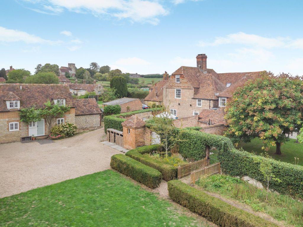 Property photo 1 of 36 Chart House