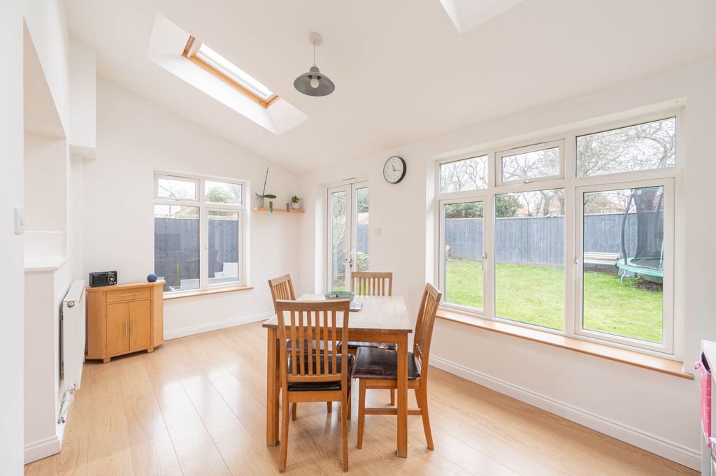 Property photo 2 of 17 Dsc_5094-Hdr