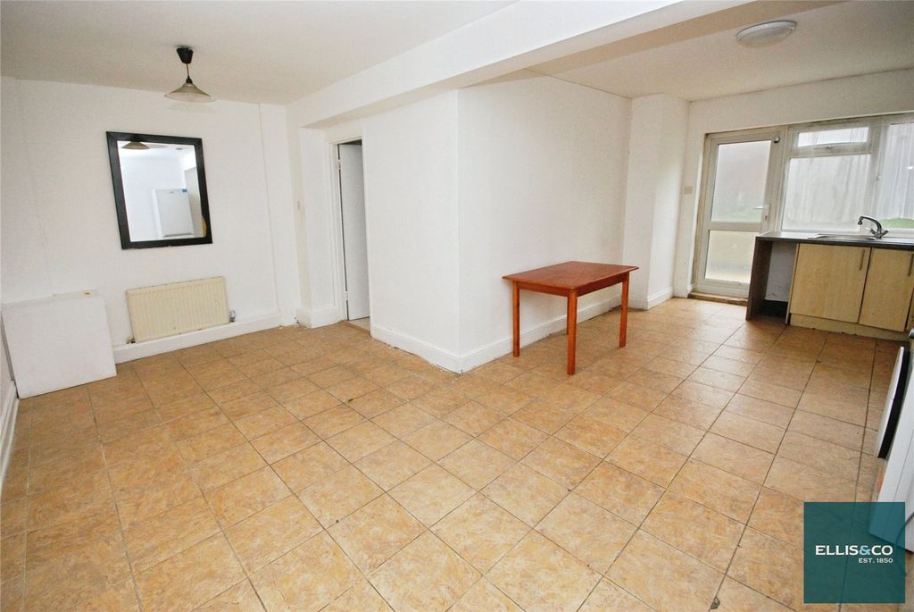 Property photo 1 of 11 Picture No. 11