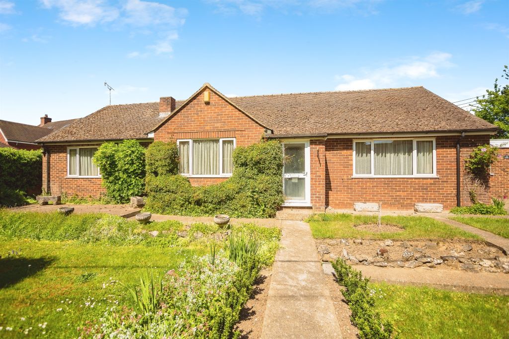 Property photo 1 of 17