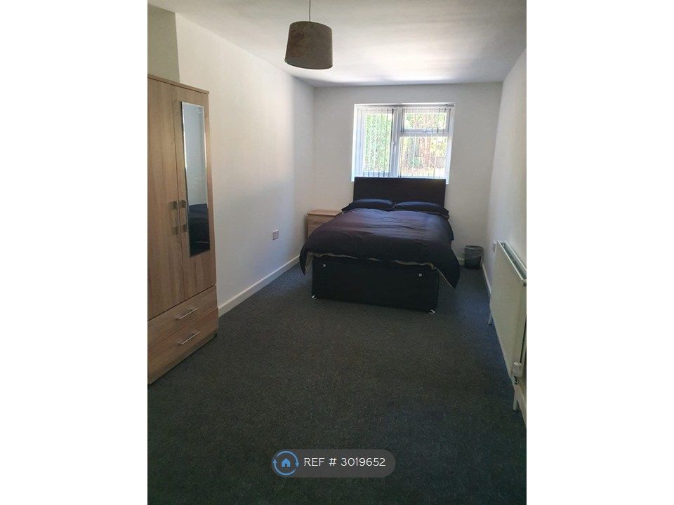 Property photo 3 of 3