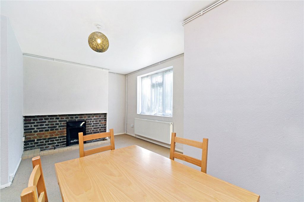 Property photo 3 of 9 Picture No. 08