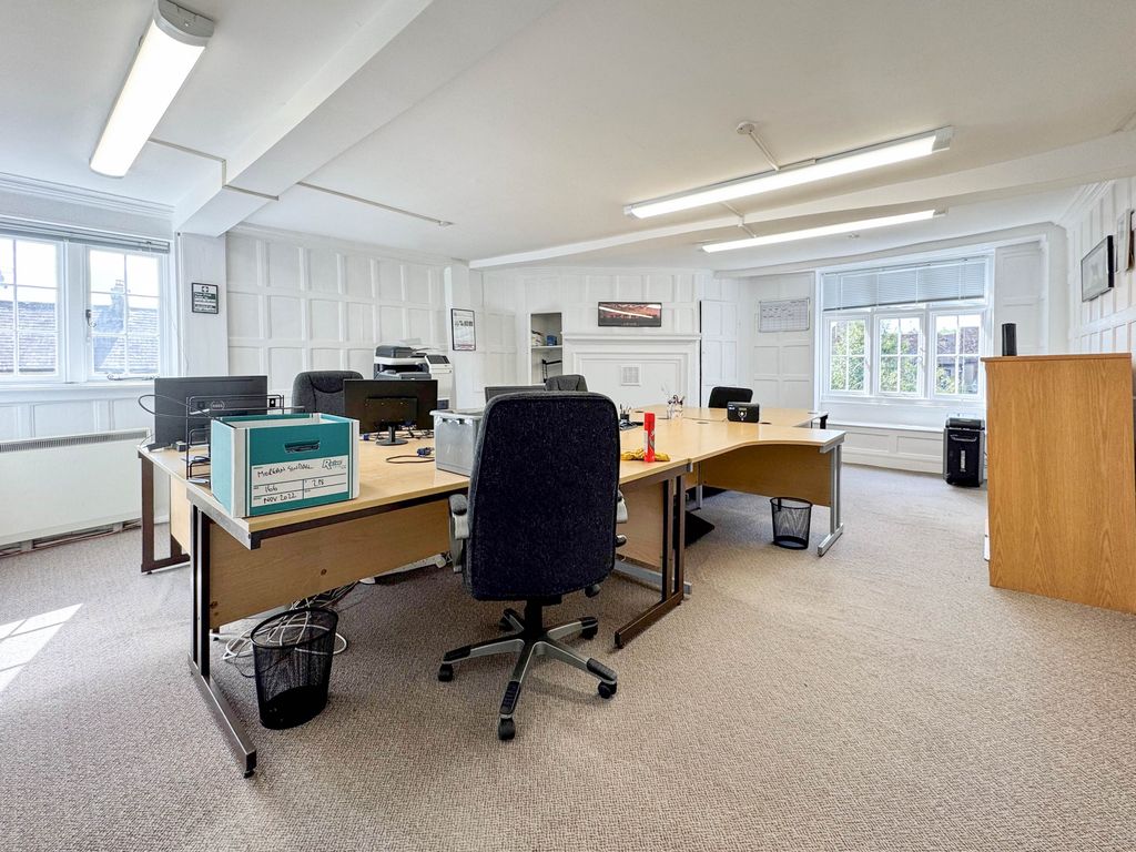 Property photo 1 of 12 E