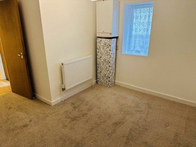 Property photo 3 of 8 Picture No. 02