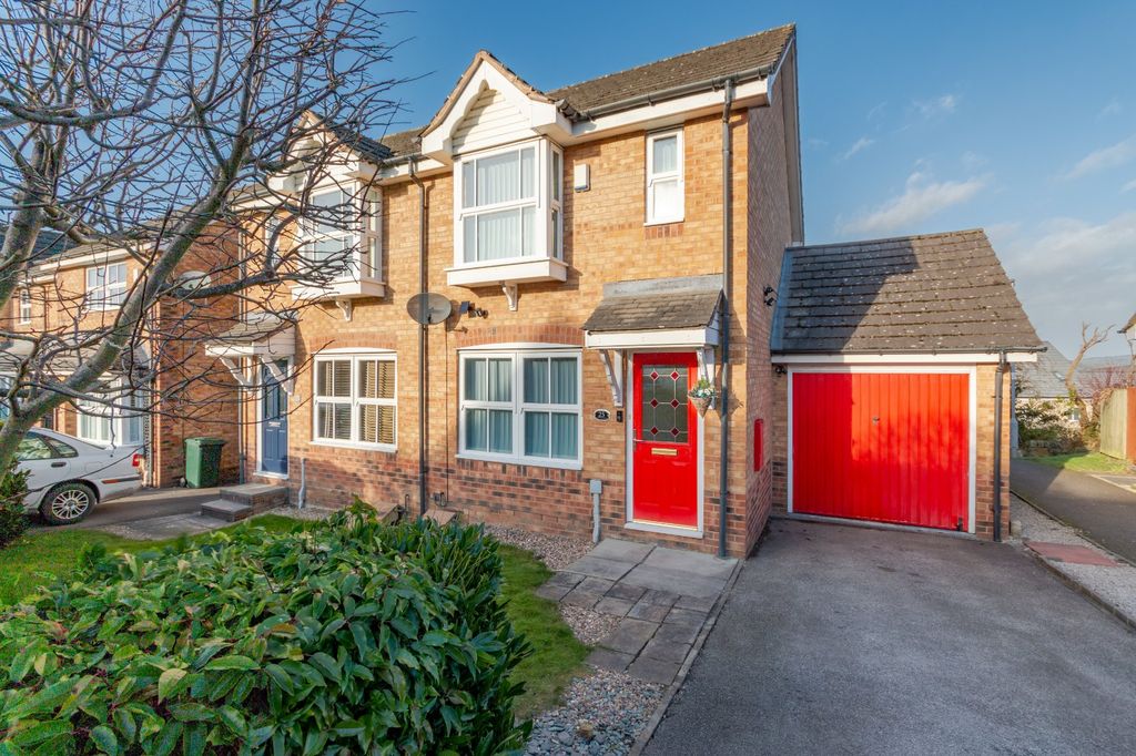 Property photo 1 of 11 Picture No. 12
