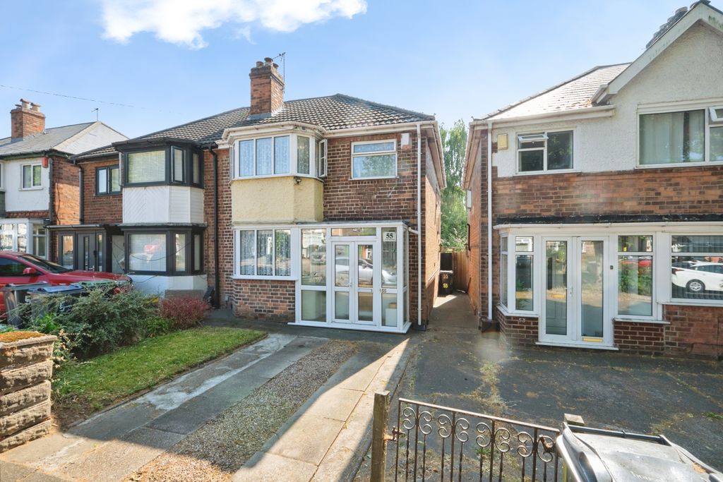 Property photo 1 of 28