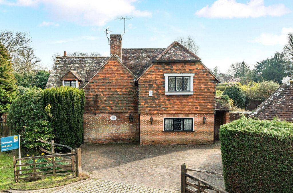 Property photo 1 of 40 1430997-1-69c152d...