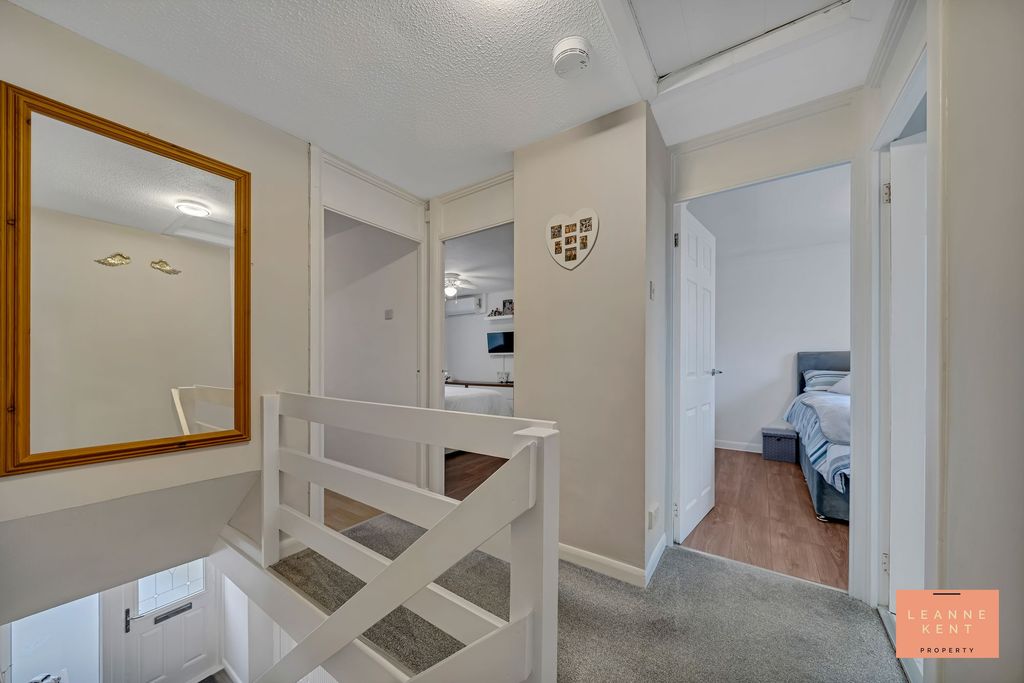 Additional image 20 of 5 bed semi-detached house for saleCaerleon Court, Caerphilly CF83