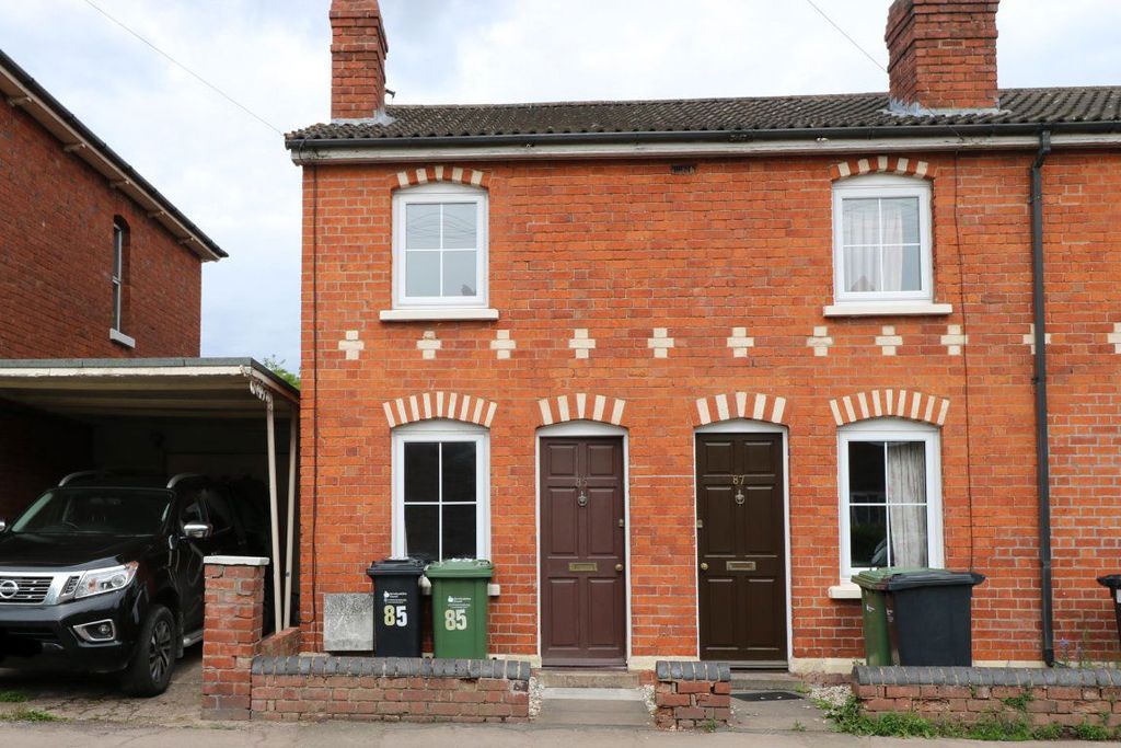 Property photo 1 of 9