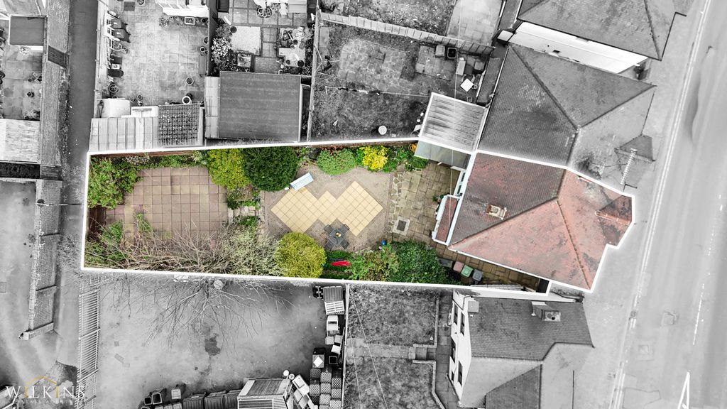 Property photo 2 of 29 Photograph