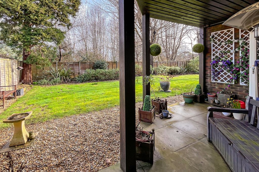 Property photo 2 of 13 Picture No. 21