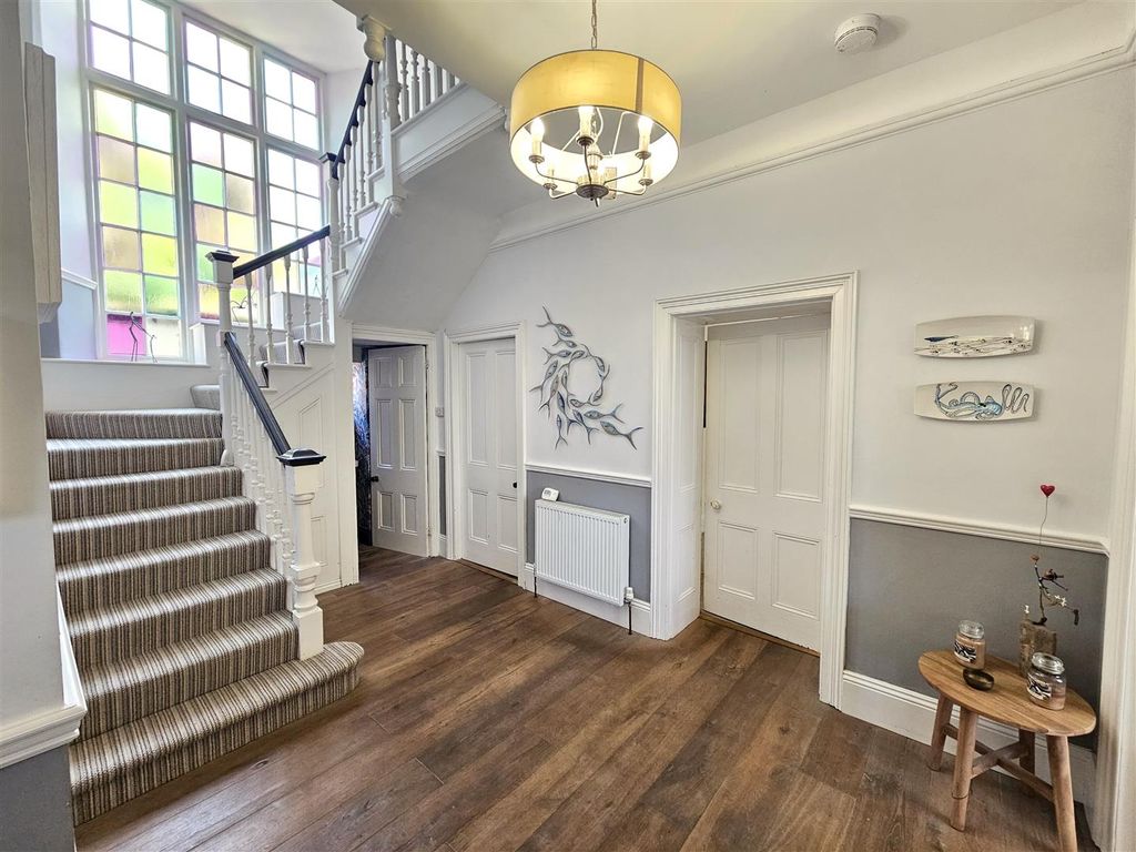 Property photo 3 of 42 Hall And Stairs.Jpg