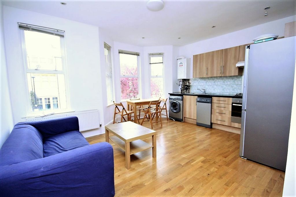 Property photo 2 of 7