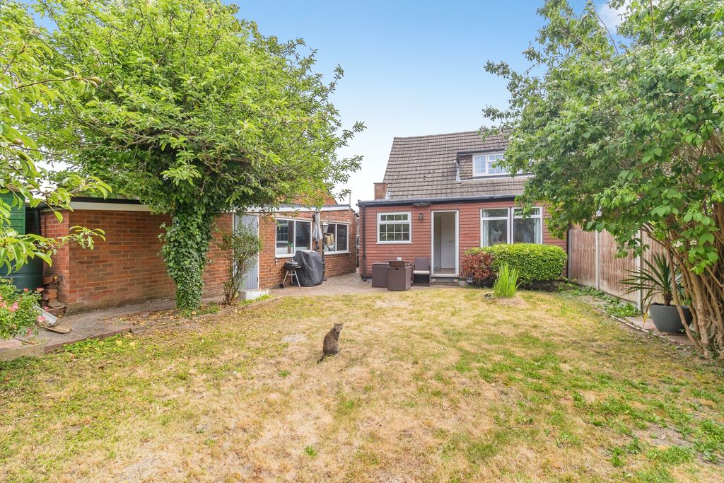 Property photo 3 of 20