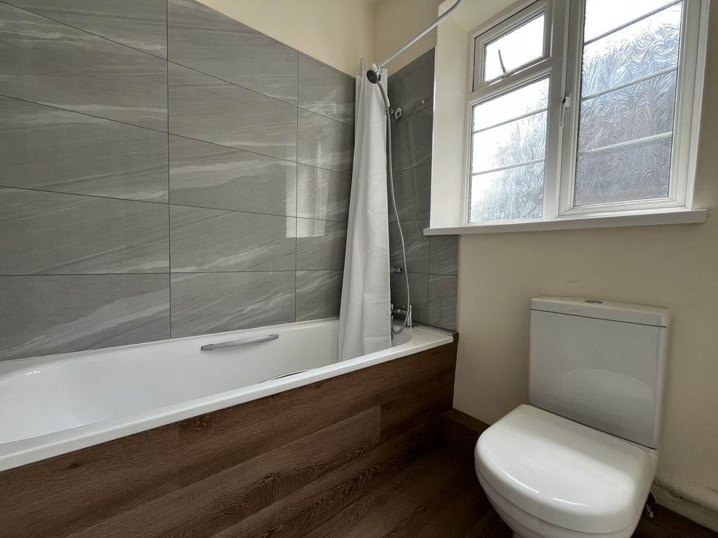 Property photo 2 of 10 Img_1422