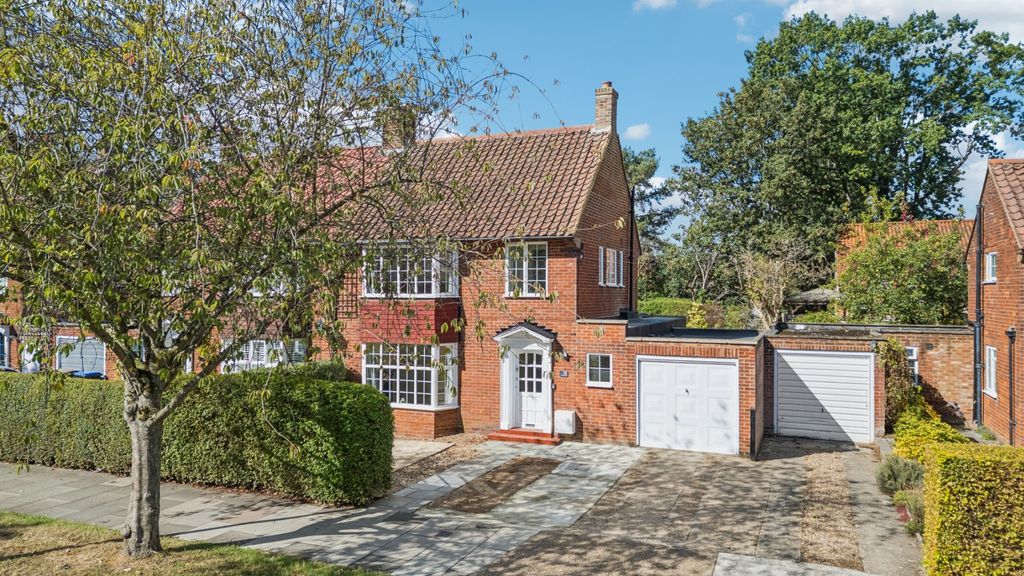 Property photo 1 of 27 5434810