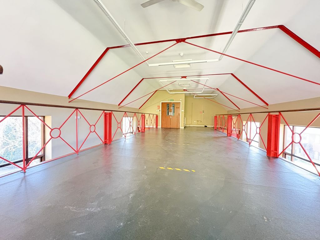 Property photo 3 of 9 Photo 3