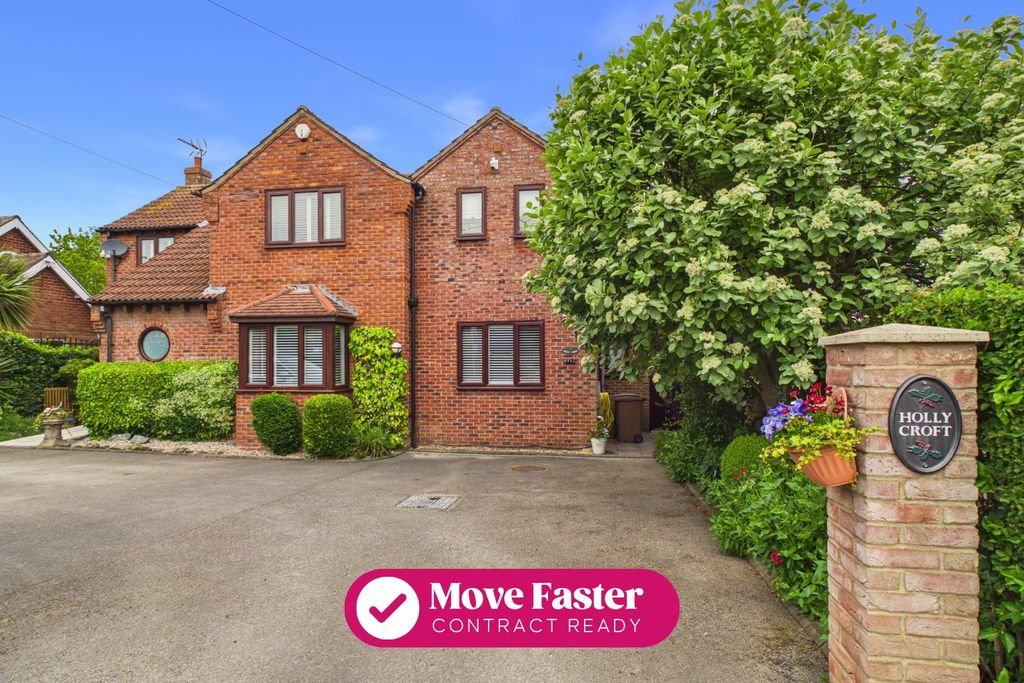 Property photo 1 of 35 5033542
