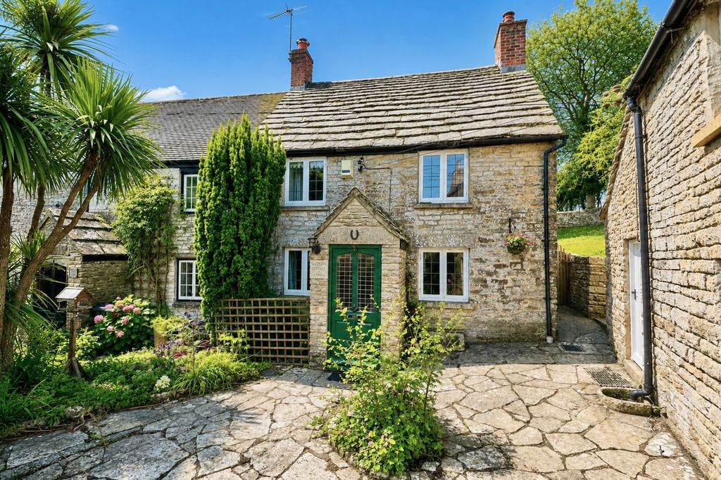 Property photo 1 of 14