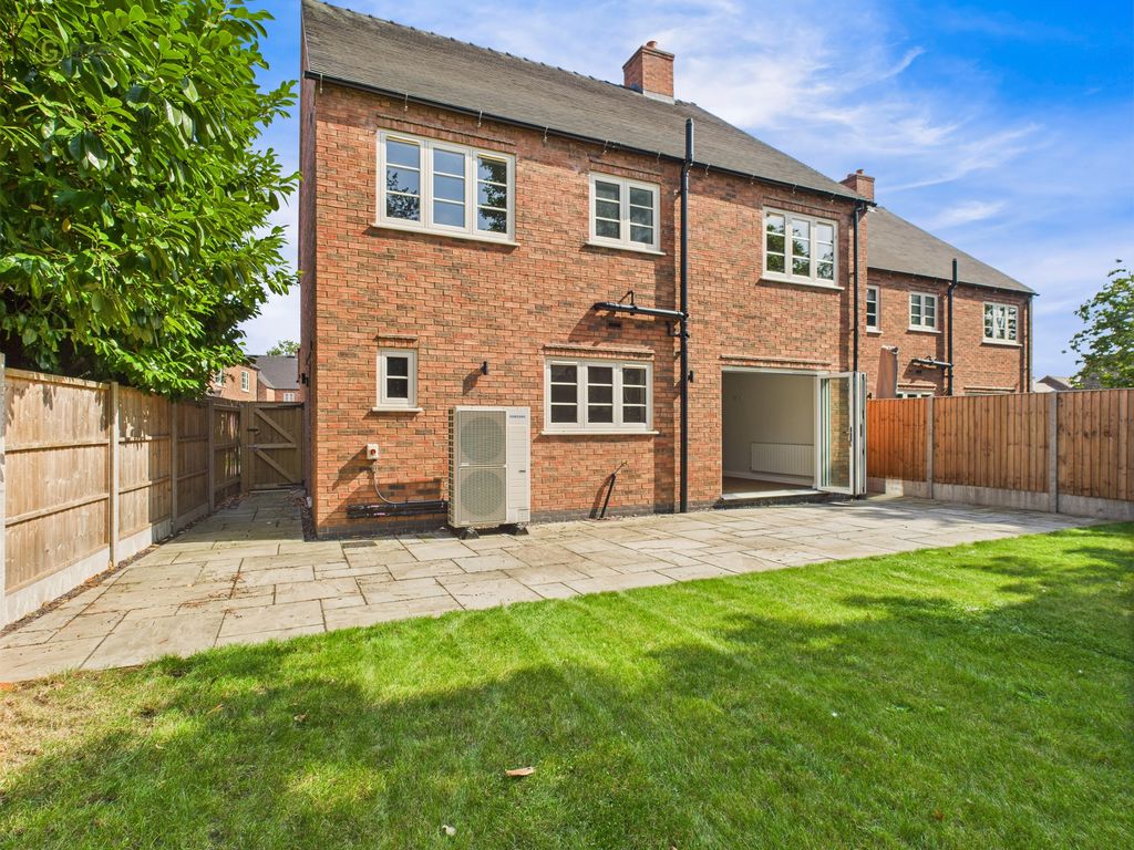 Property photo 3 of 30