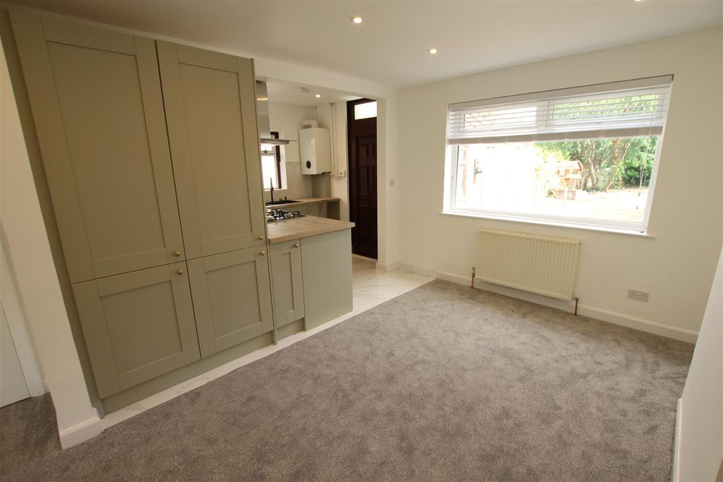 Property photo 3 of 12 Img_1642.Jpg