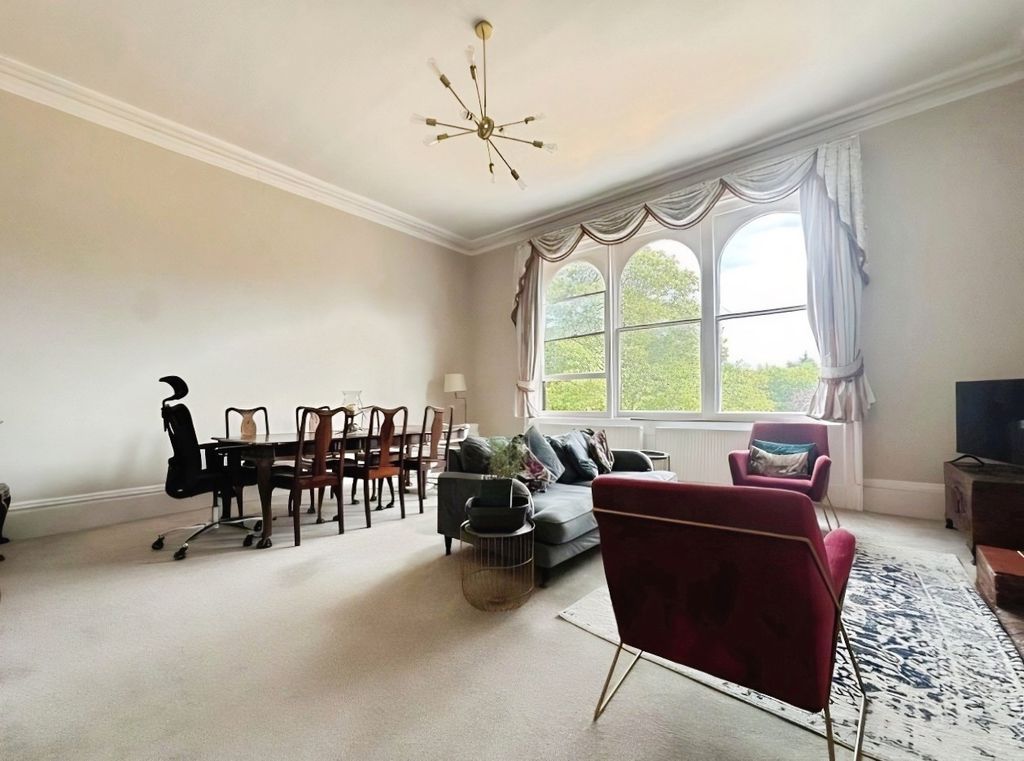 Property photo 3 of 7 Pbox-Img.Jpg