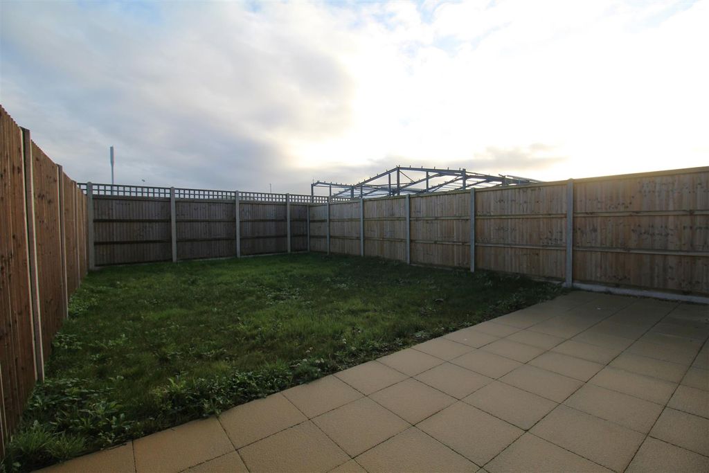 Property photo 2 of 8 Img_8195.Jpg