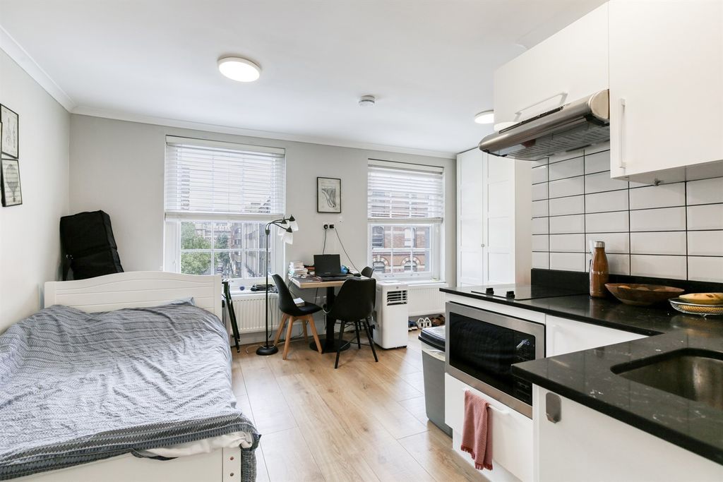 Property photo 1 of 5 (Main)