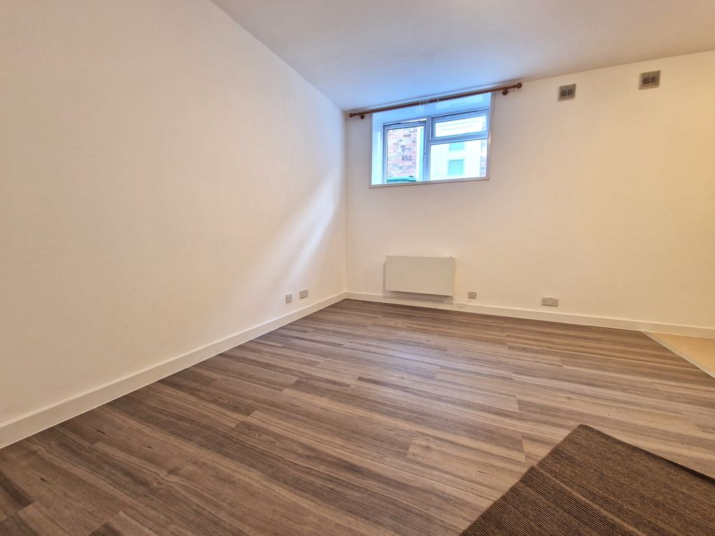 Property photo 3 of 5 20250521_165043