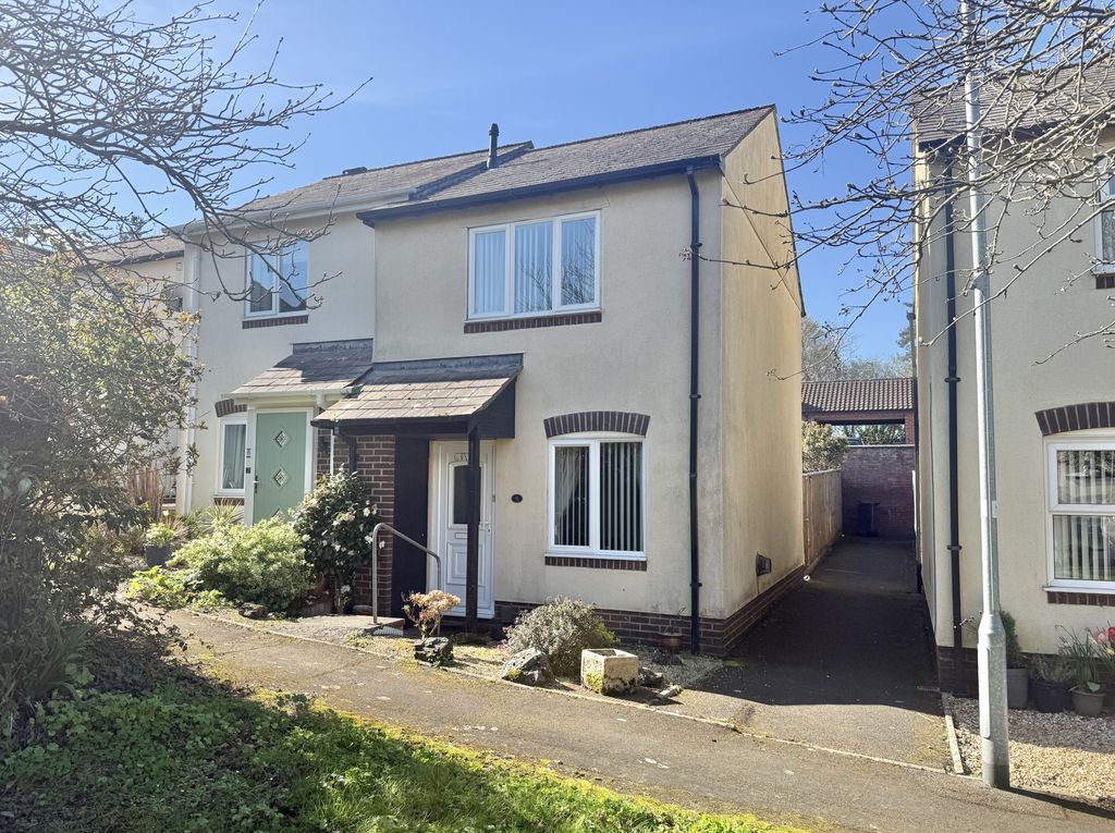 Property photo 1 of 17 Photo 2