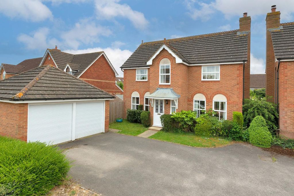 Property photo 1 of 13 1