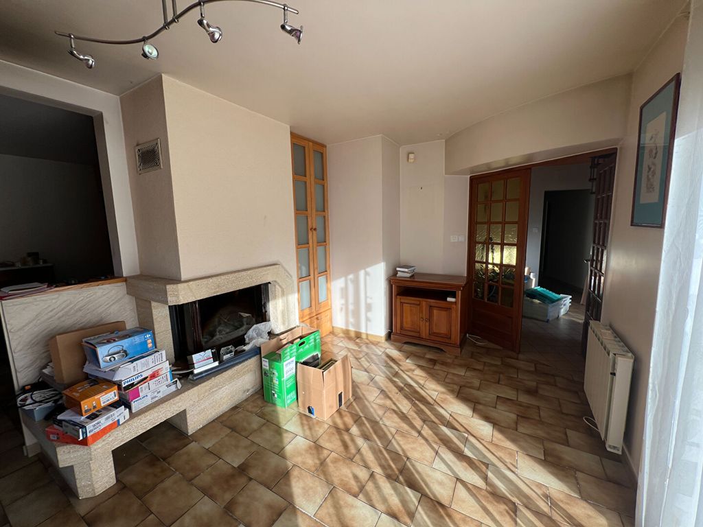 Property photo 3 of 21 51717900c