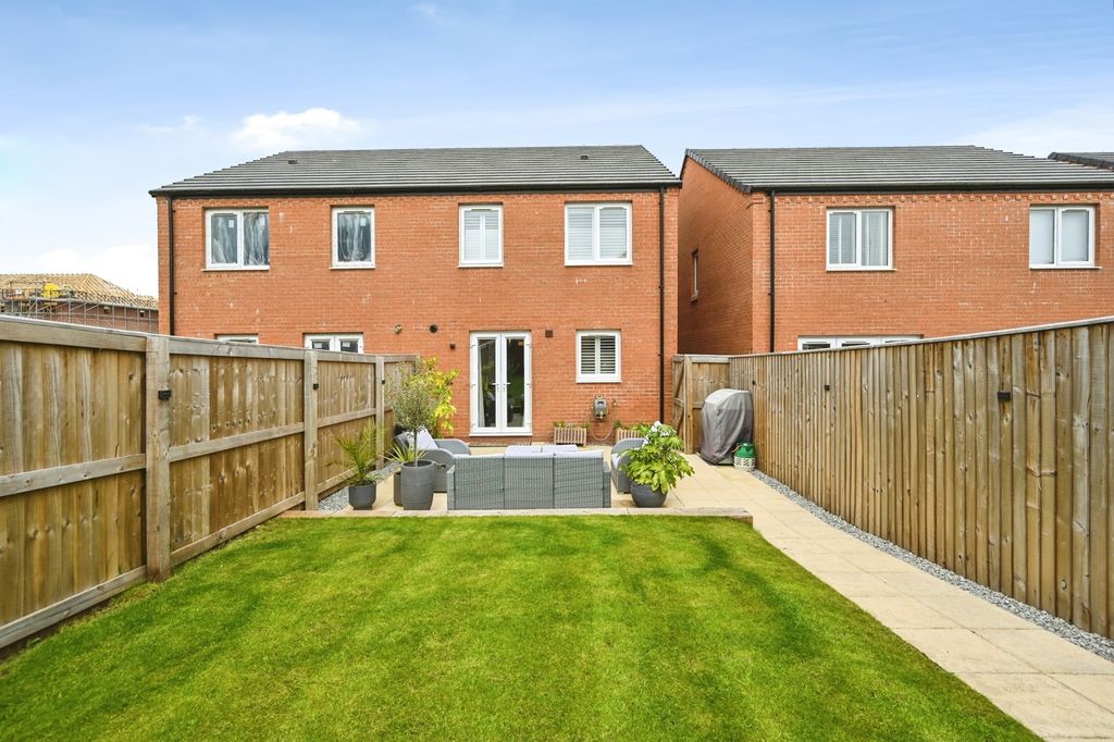 Property photo 3 of 20 Pbox-Img.Jpg
