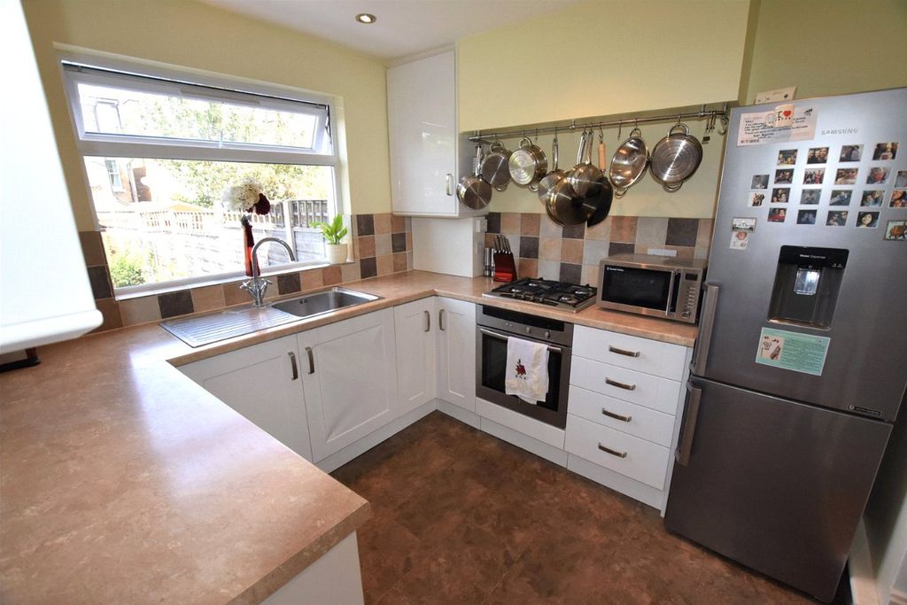 Property photo 3 of 12 Picture No. 09