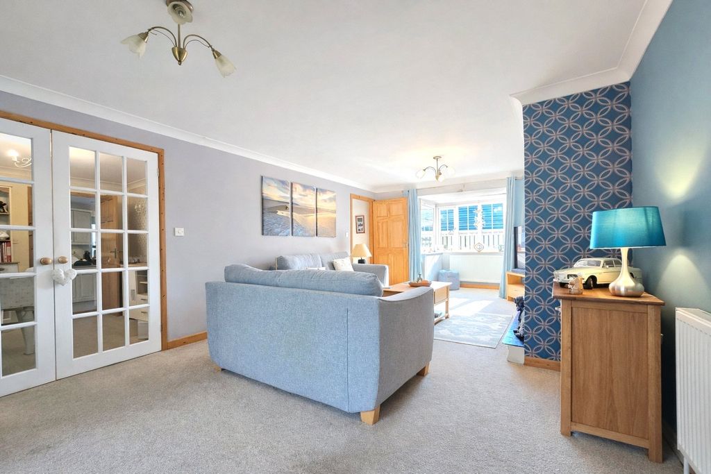 Property photo 3 of 20 3 - Picture No. 05