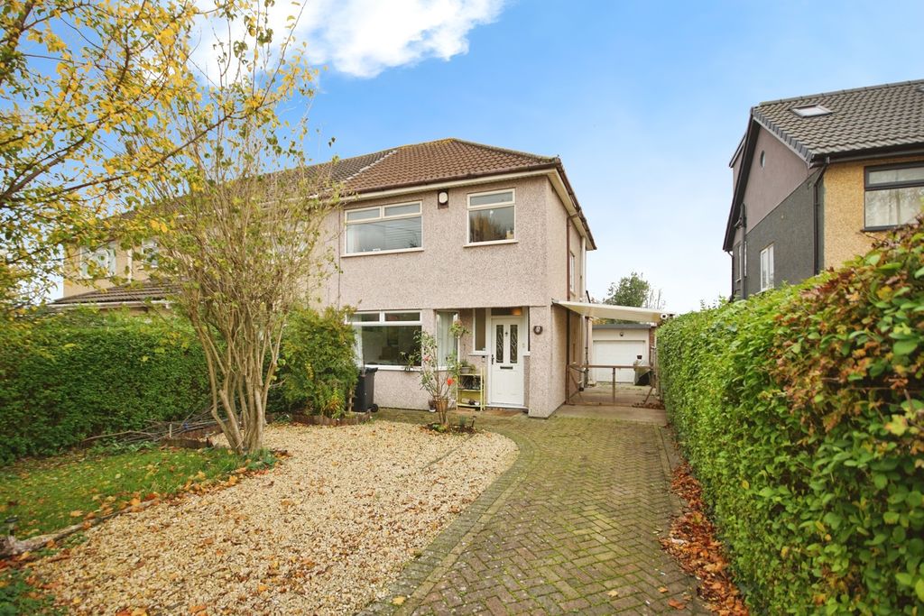 Property photo 1 of 20 Front