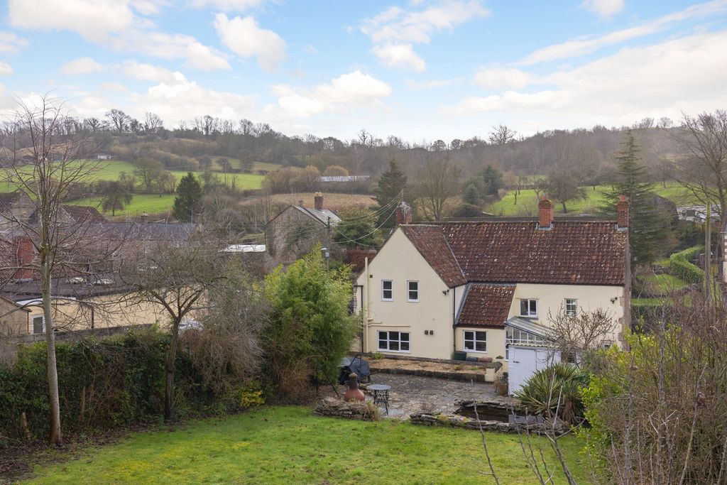 Property photo 1 of 22 4826371